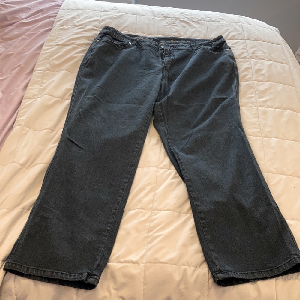 Avenue Straight Leg Jeans - dark wash